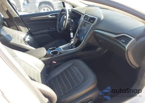 2013 Ford Fusion Se z USA, uszkodzony, nr VIN 3FA6P0HR0DR154583